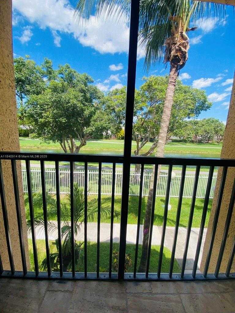 Small Image of 10581 SOUTH WEST 155TH CT #1227, Miami Number 17