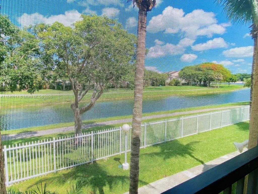 Small Image of 10581 SOUTH WEST 155TH CT #1227, Miami Number 20
