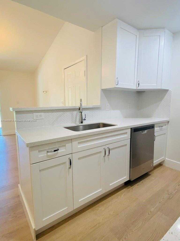 Small Image of 10581 SOUTH WEST 155TH CT #1227, Miami Number 8