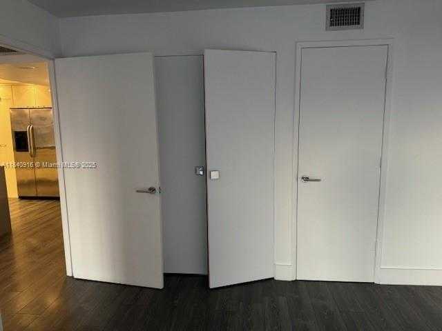 Small Image of 1901 BRICKELL AVE #B707, Miami Number 7