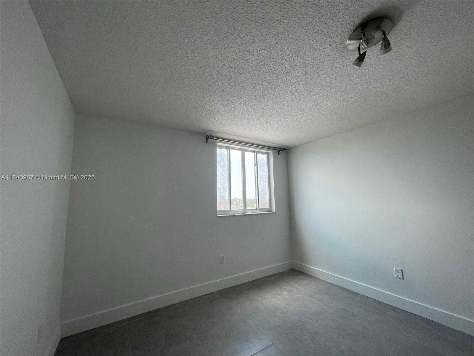 Small Image of 8888 COLLINS AVE #506, Surfside Number 17