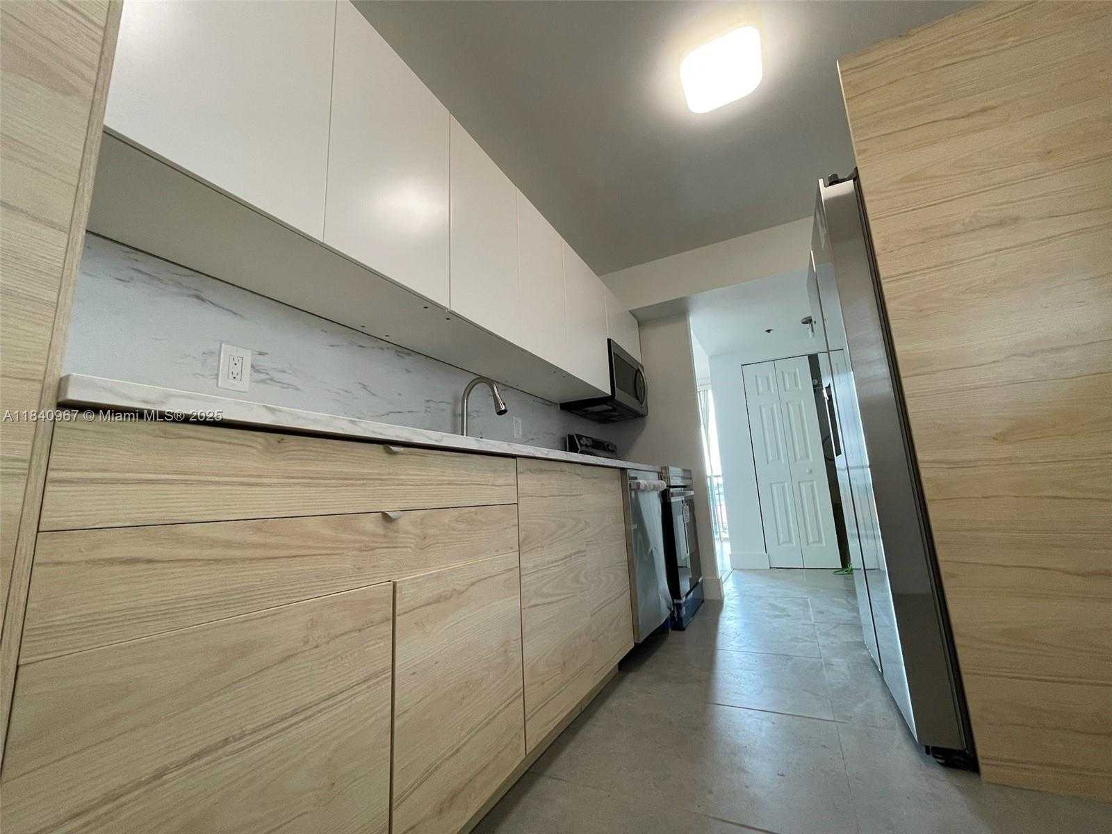 Small Image of 8888 COLLINS AVE #506, Surfside Number 6