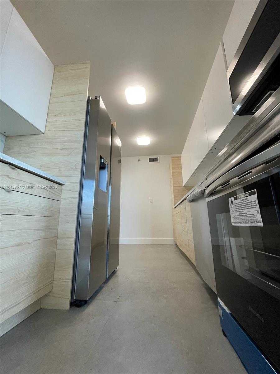 Small Image of 8888 COLLINS AVE #506, Surfside Number 8