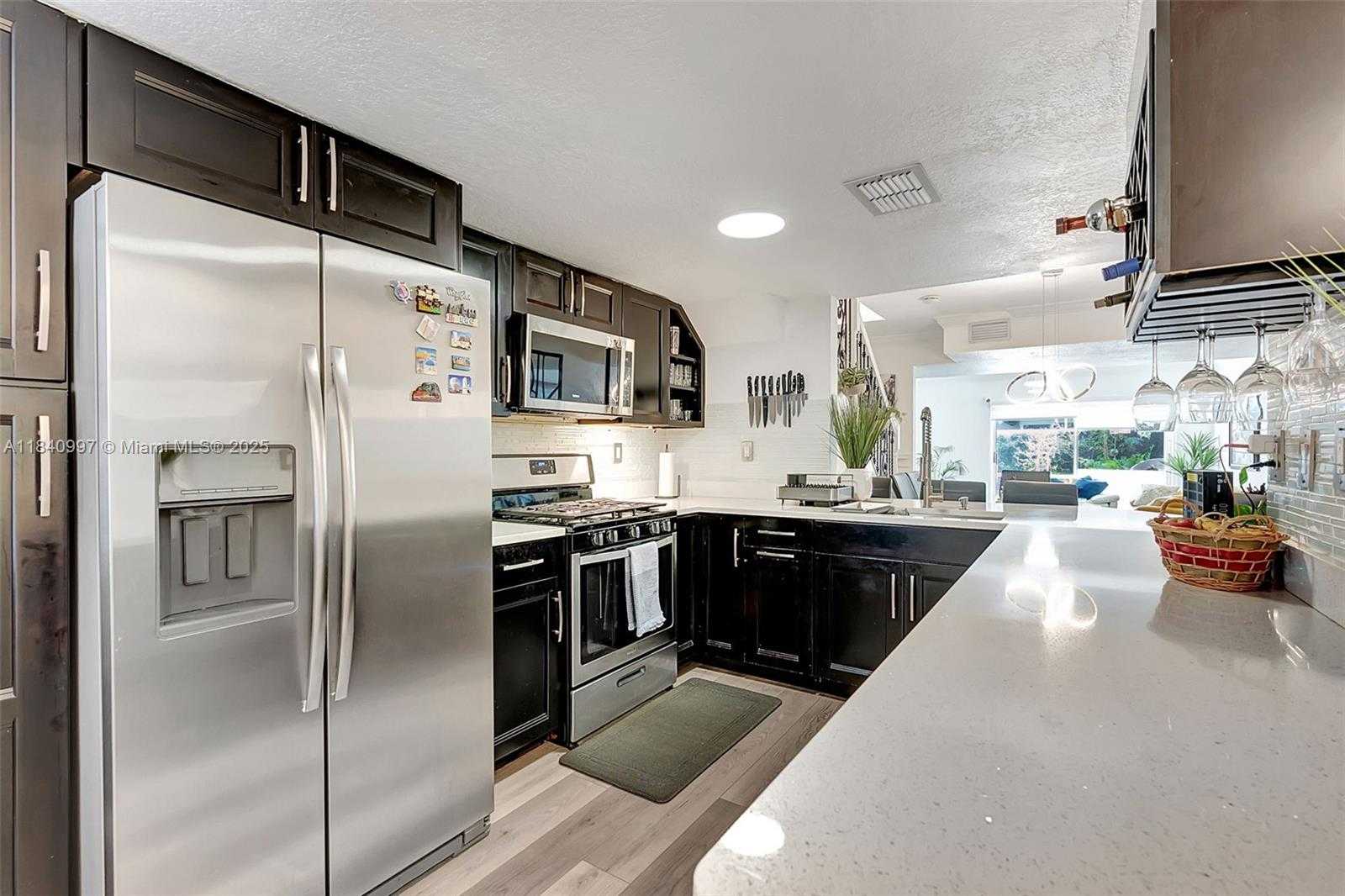 Small Image of 1187 NORTH WEST 123RD PL #204, Miami Number 10