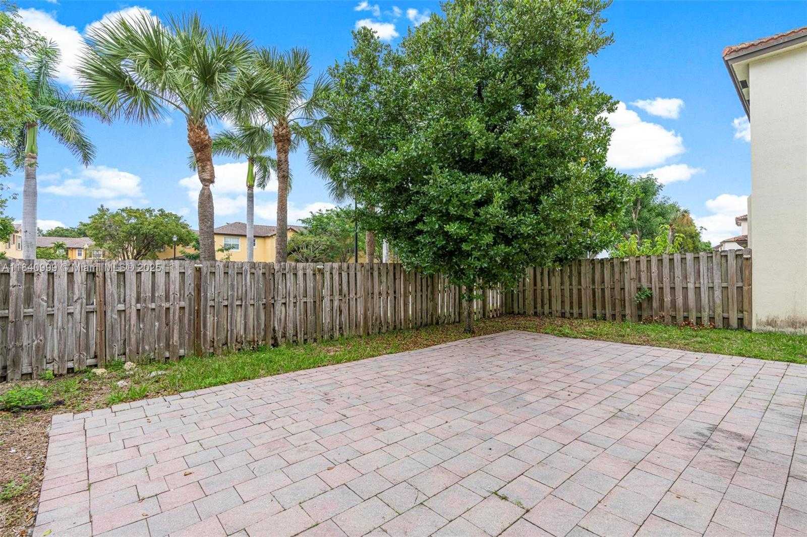 Small Image of 9329 SOUTH WEST 227TH TER, Cutler Bay Number 21