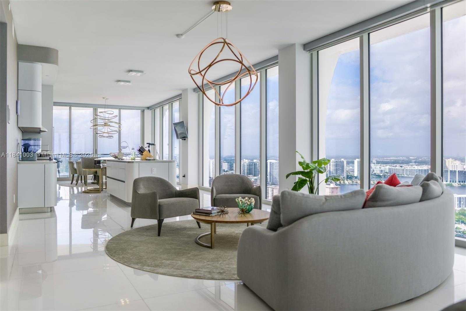 Small Image of 16901 COLLINS AVE #4005, Sunny Isles Beach Number 3