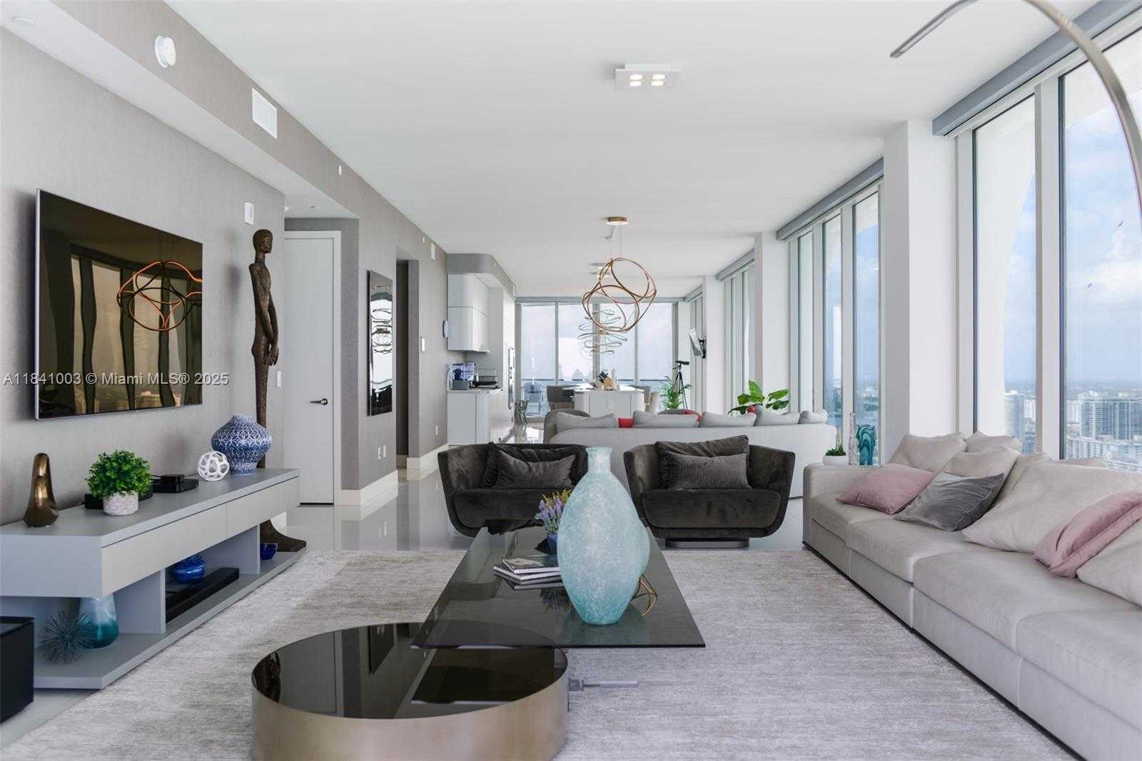 Small Image of 16901 COLLINS AVE #4005, Sunny Isles Beach Number 5