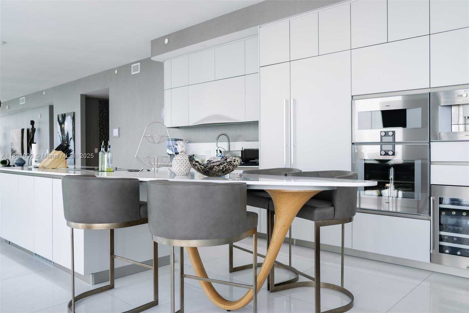 Small Image of 16901 COLLINS AVE #4005, Sunny Isles Beach Number 8