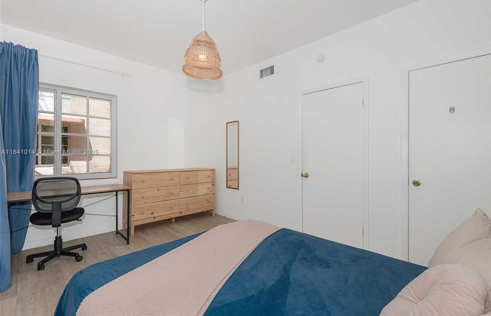 Small Image of 530 15TH ST #104, Miami Beach Number 16