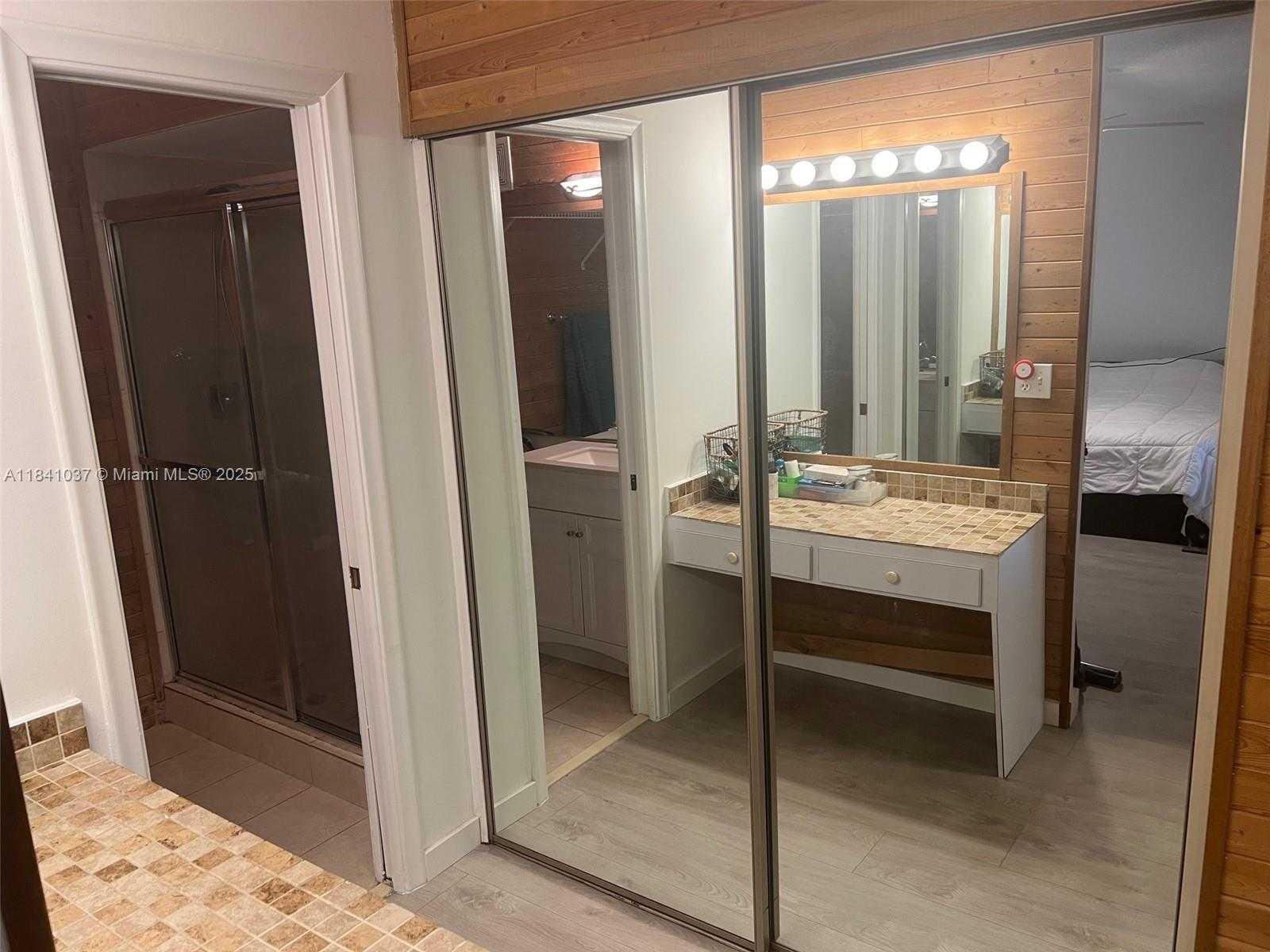 Small Image of 11246 SOUTH WEST 104TH ST, Miami Number 9