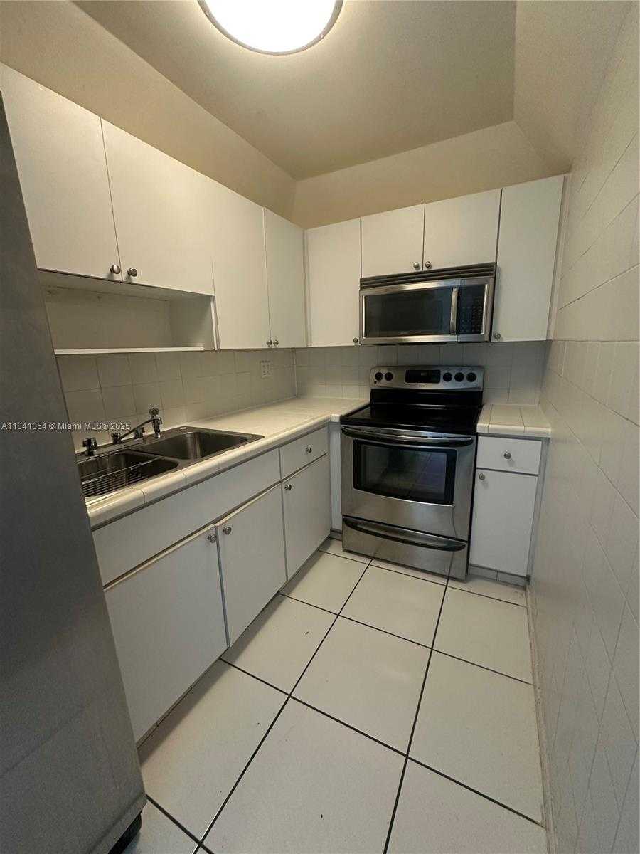 Small Image of 4845 NORTH WEST 7TH ST #301-5, Miami Number 8