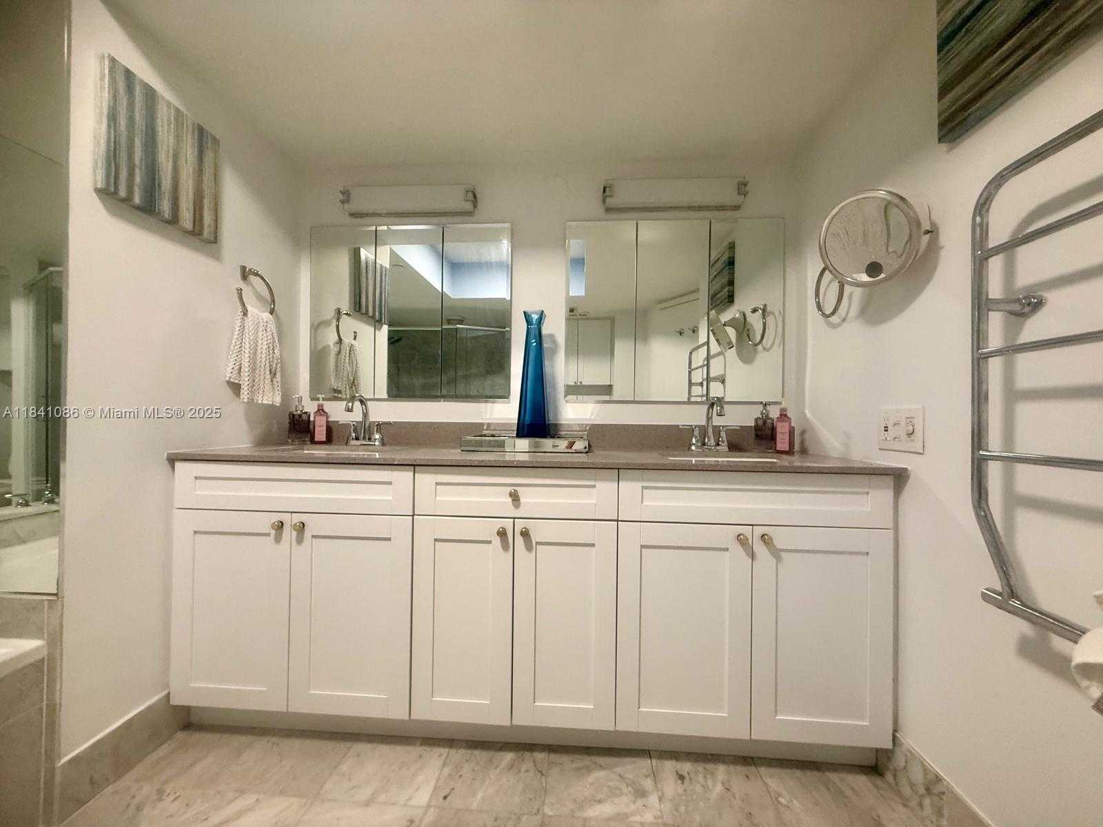 Small Image of 3640 YACHT CLUB DR #410, Aventura Number 14