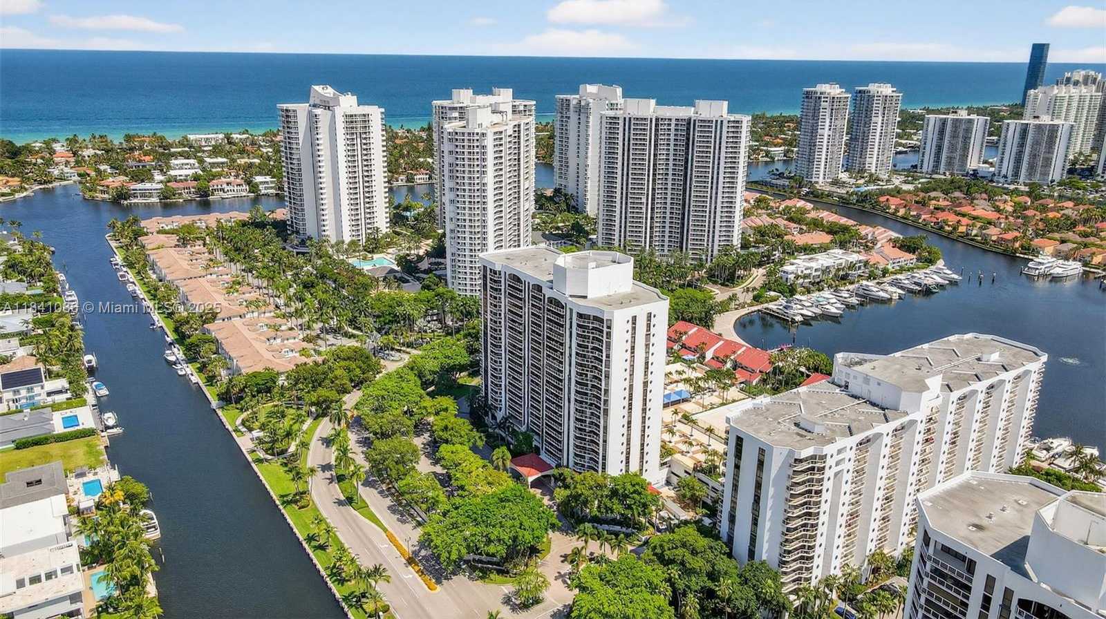 Small Image of 3640 YACHT CLUB DR #410, Aventura Number 28