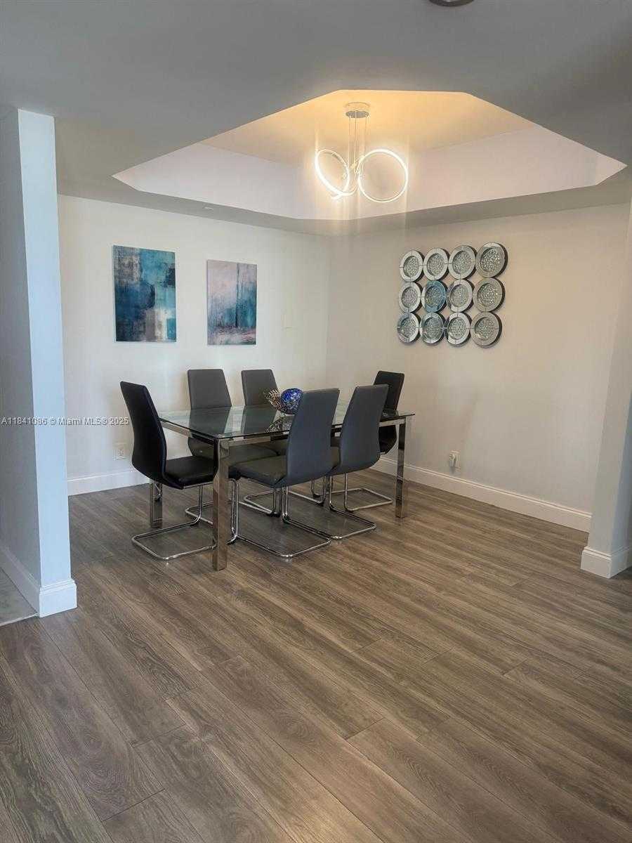 Small Image of 3640 YACHT CLUB DR #410, Aventura Number 4