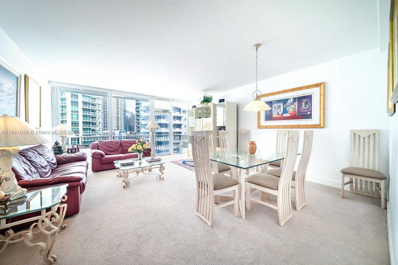 Small Image of 1408 BRICKELL BAY DR #1415, Miami Number 17