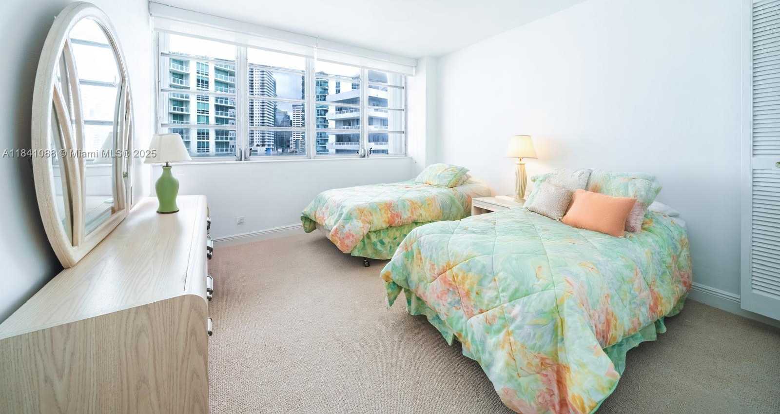 Small Image of 1408 BRICKELL BAY DR #1415, Miami Number 27