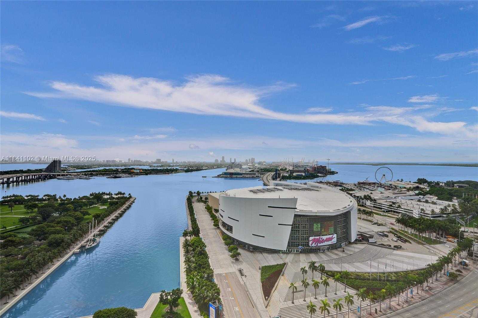 Small Image of 888 BISCAYNE BLVD #2404, Miami Number 20