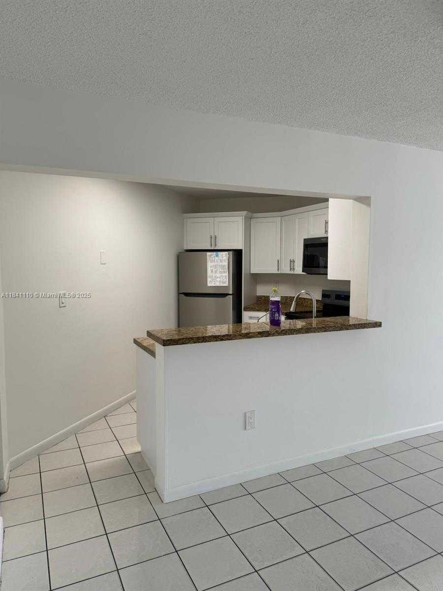 Small Image of 10229 NORTH WEST 9TH ST CIR #114-2, Miami Number 11