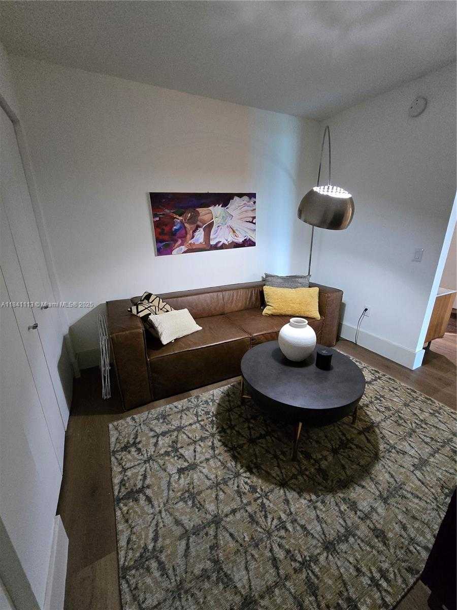 Small Image of 1100 SOUTH MIAMI AVE #602, Miami Number 17