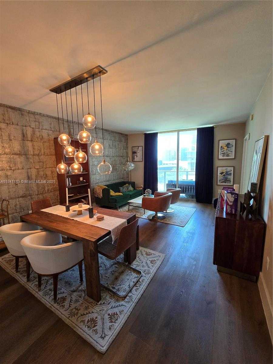 Small Image of 1100 SOUTH MIAMI AVE #602, Miami Number 4