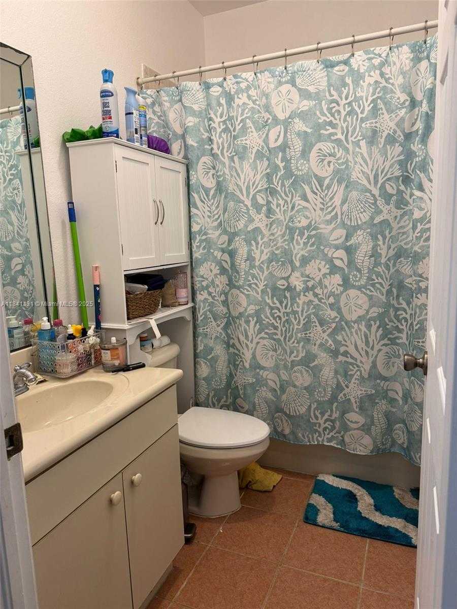 Small Image of 16636 SOUTH WEST 85TH LN #16636, Miami Number 14