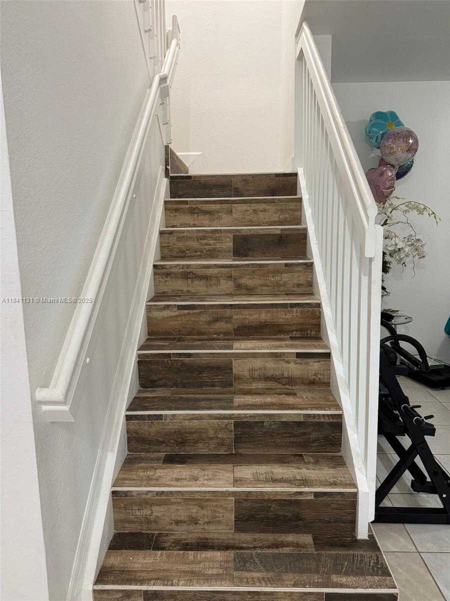 Small Image of 16636 SOUTH WEST 85TH LN #16636, Miami Number 20