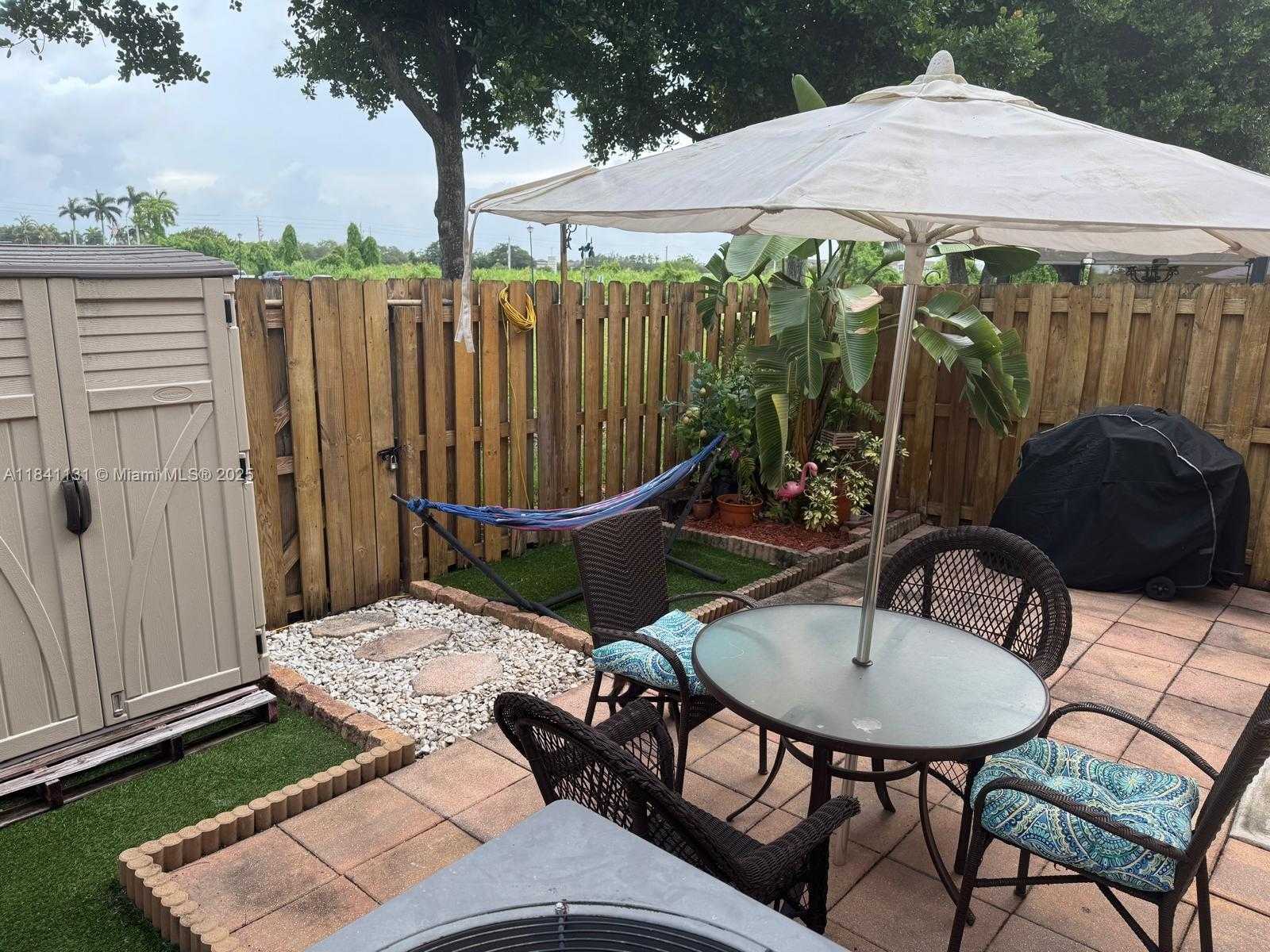 Small Image of 16636 SOUTH WEST 85TH LN #16636, Miami Number 30