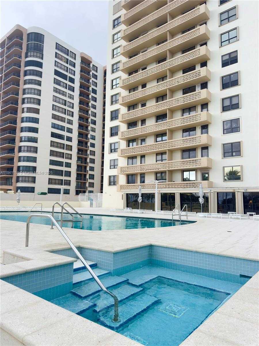 Small Image of 10185 COLLINS AVE #202, Bal Harbour Number 24