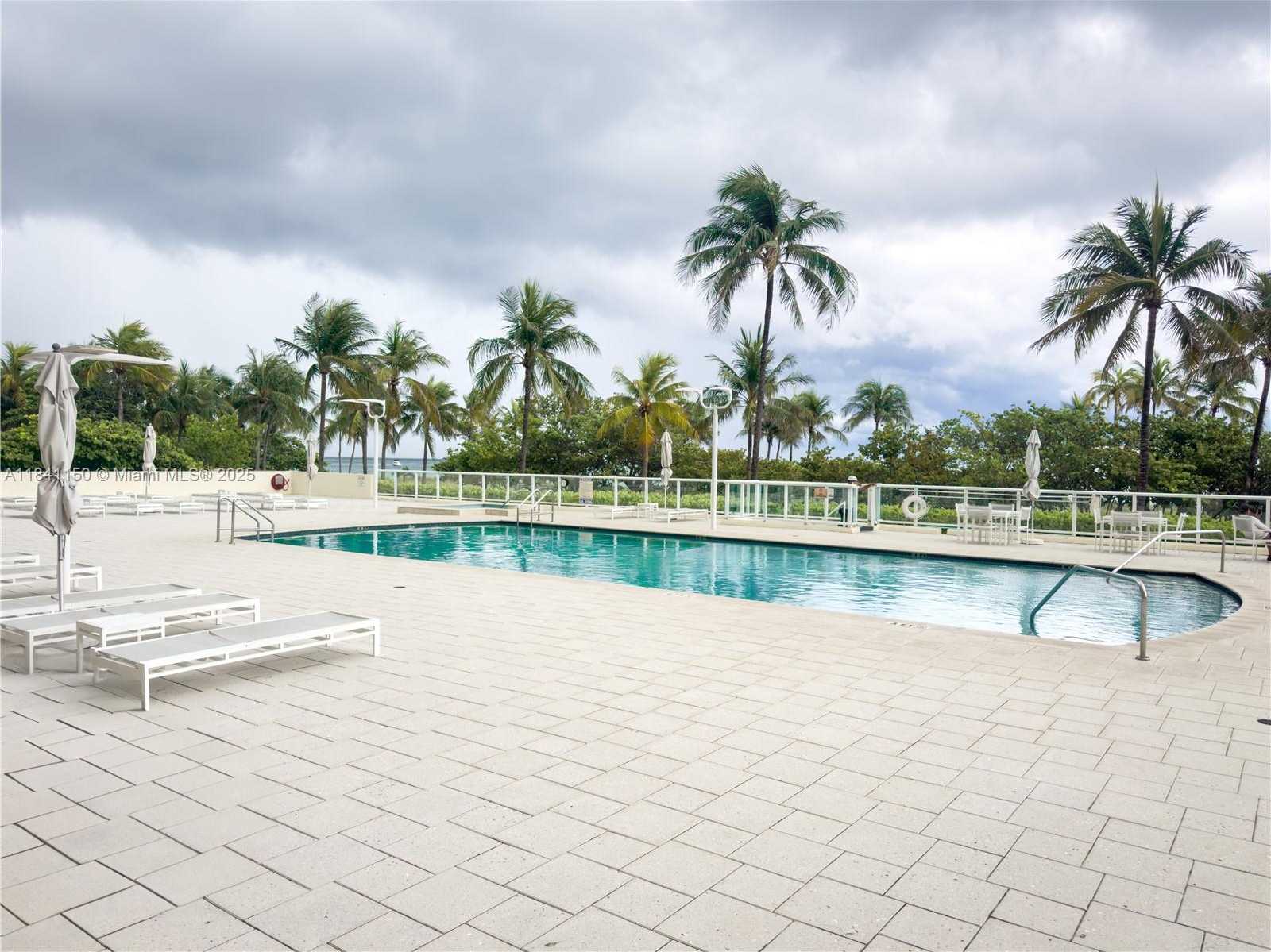 Small Image of 10185 COLLINS AVE #202, Bal Harbour Number 26