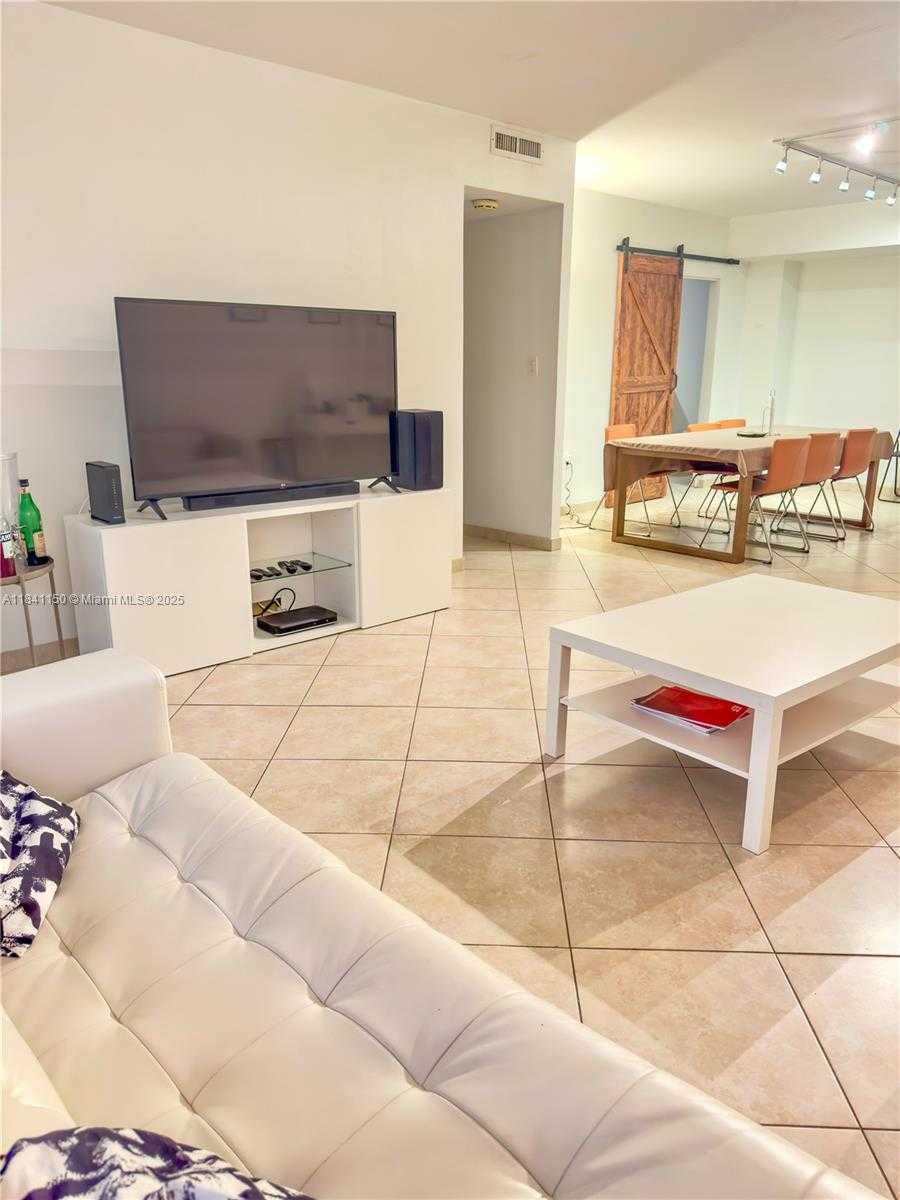 Small Image of 10185 COLLINS AVE #202, Bal Harbour Number 9