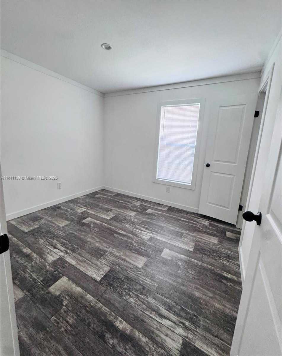 Small Image of 13481 SOUTH WEST 8TH ST #13481, Davie Number 7
