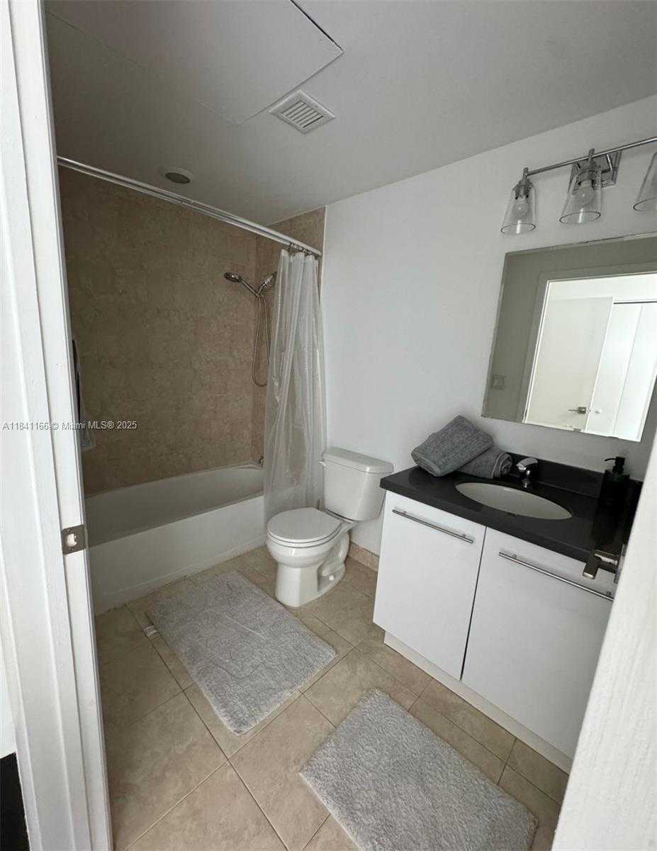 Small Image of 90 SOUTH WEST 3RD ST #1913, Miami Number 4
