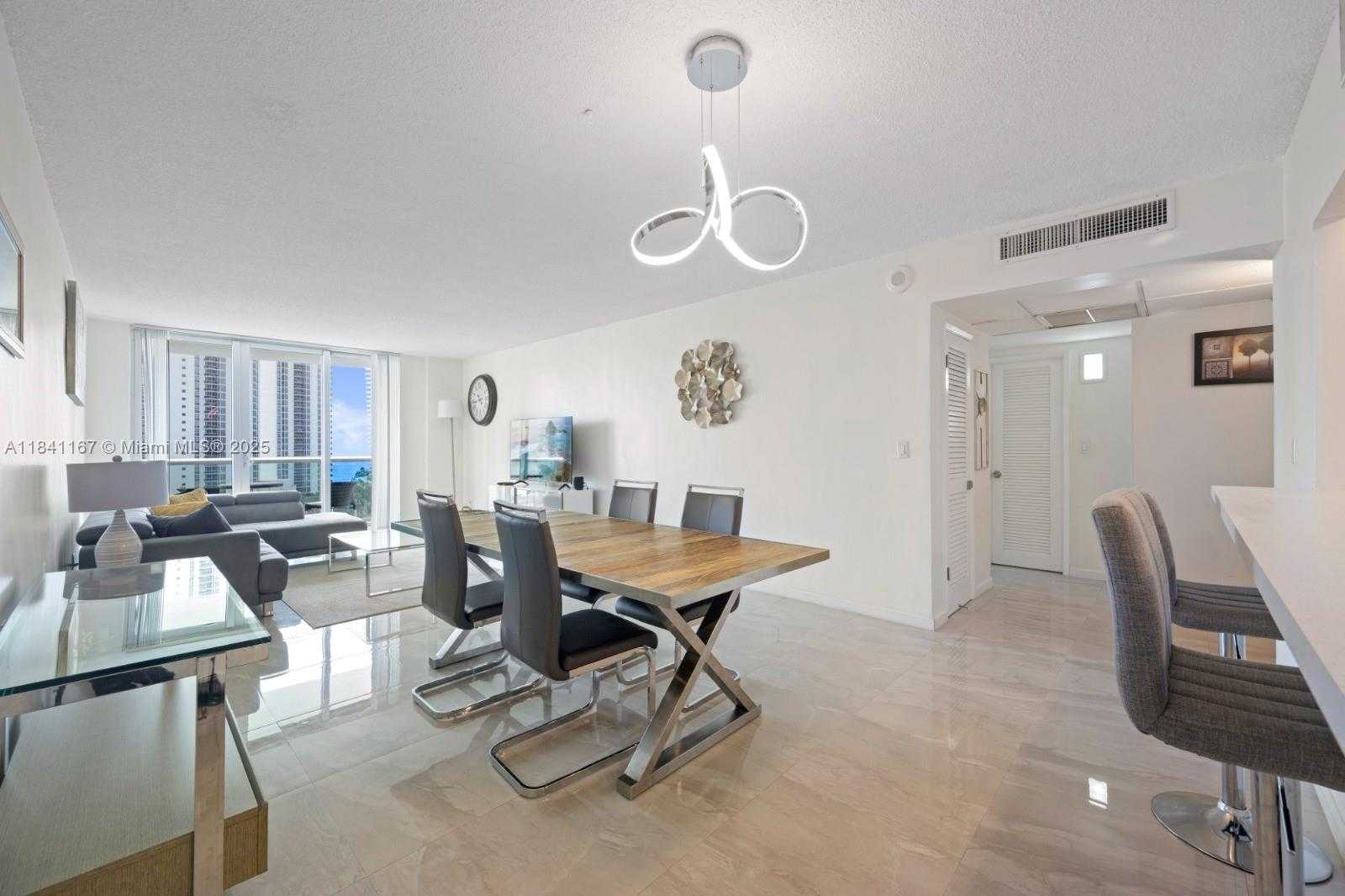 Small Image of 19370 COLLINS AVE #1425, Sunny Isles Beach Number 6