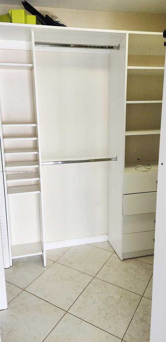 Small Image of 2017 SOUTH OCEAN DR #1408, Hallandale Beach Number 10