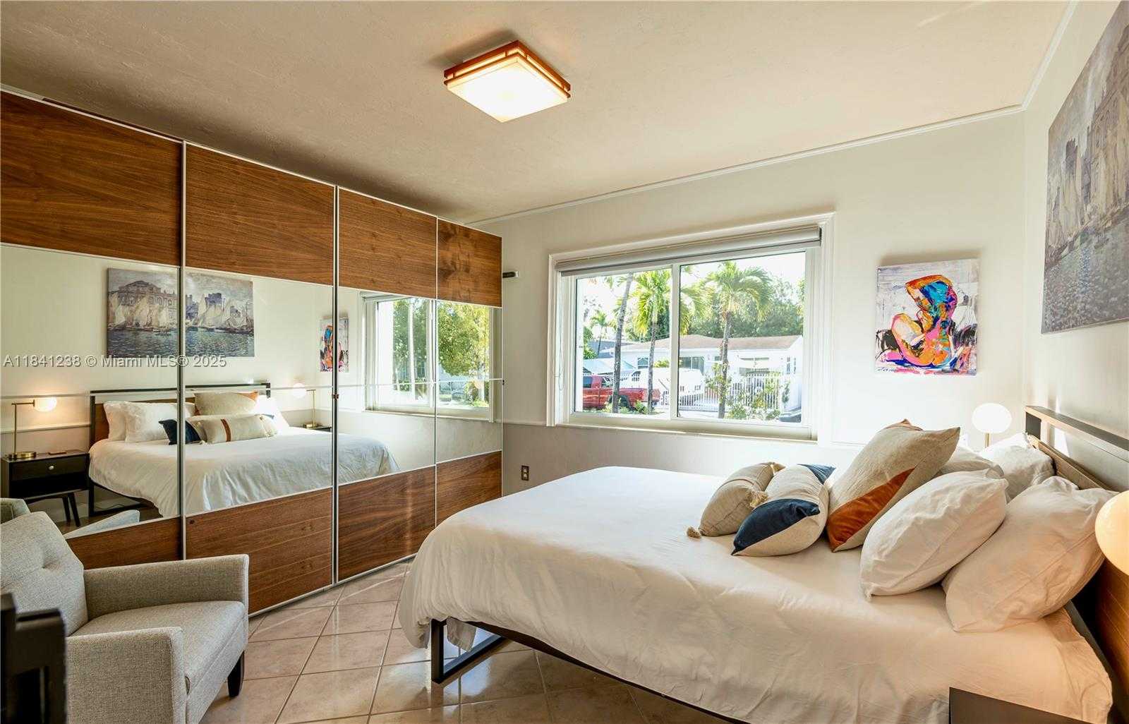 Small Image of 1745 SOUTH WEST 11TH TER, Miami Number 22