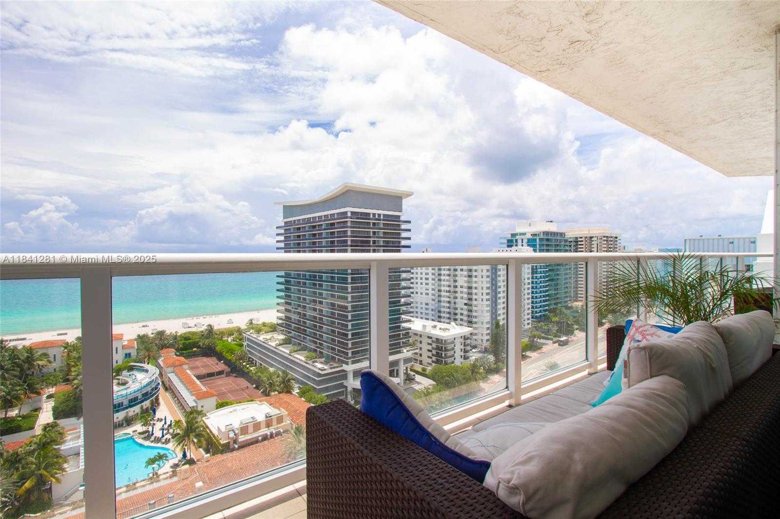 Small Image of 5900 COLLINS AVE #1904, Miami Beach Number 27