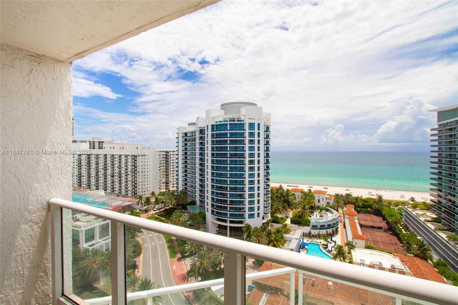Small Image of 5900 COLLINS AVE #1904, Miami Beach Number 32