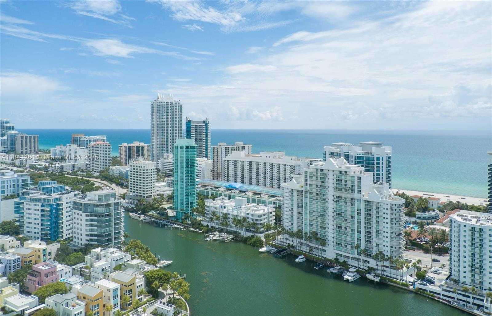 Small Image of 5900 COLLINS AVE #1904, Miami Beach Number 51
