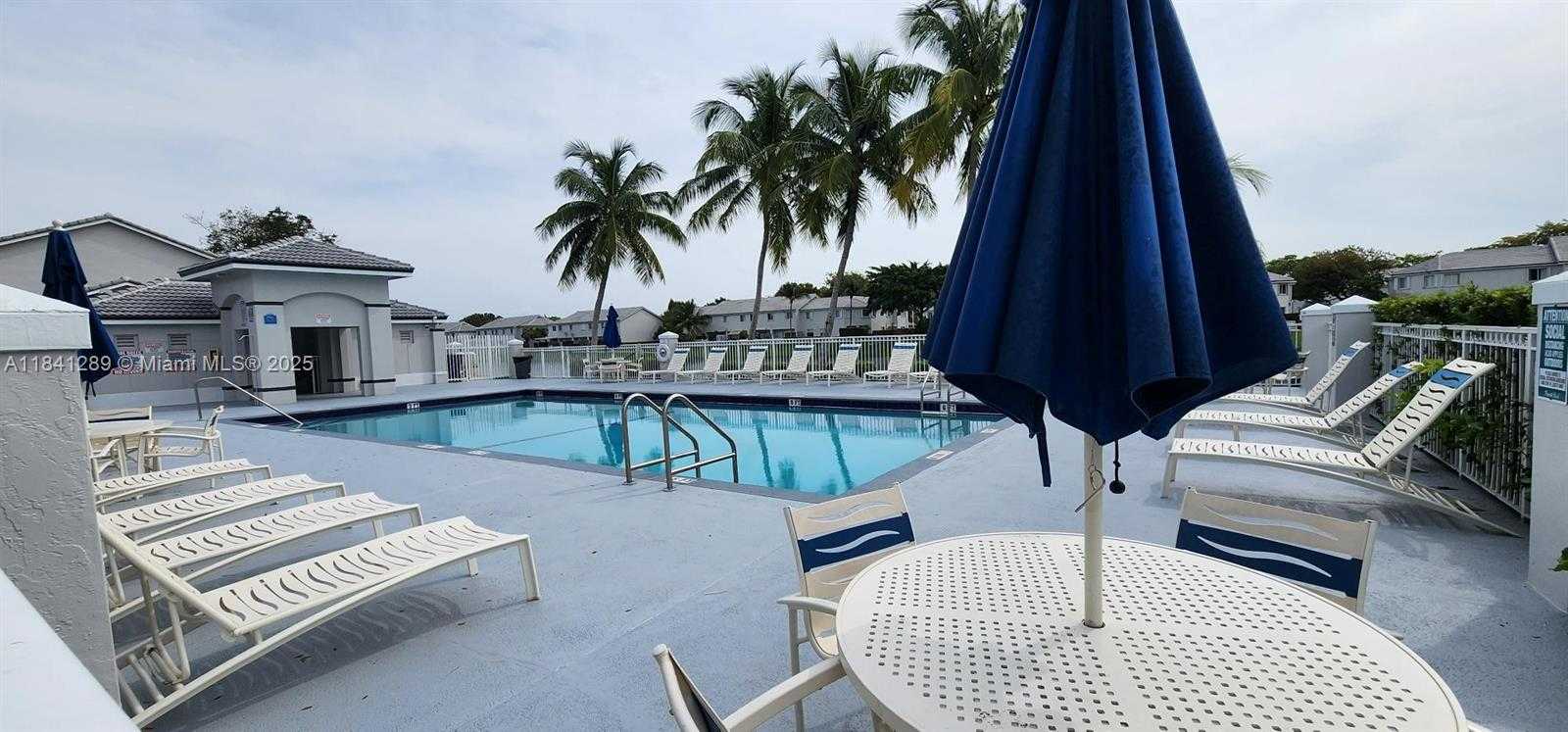 Small Image of 12174 SOUTH WEST 143RD LN #11-4, Miami Number 13