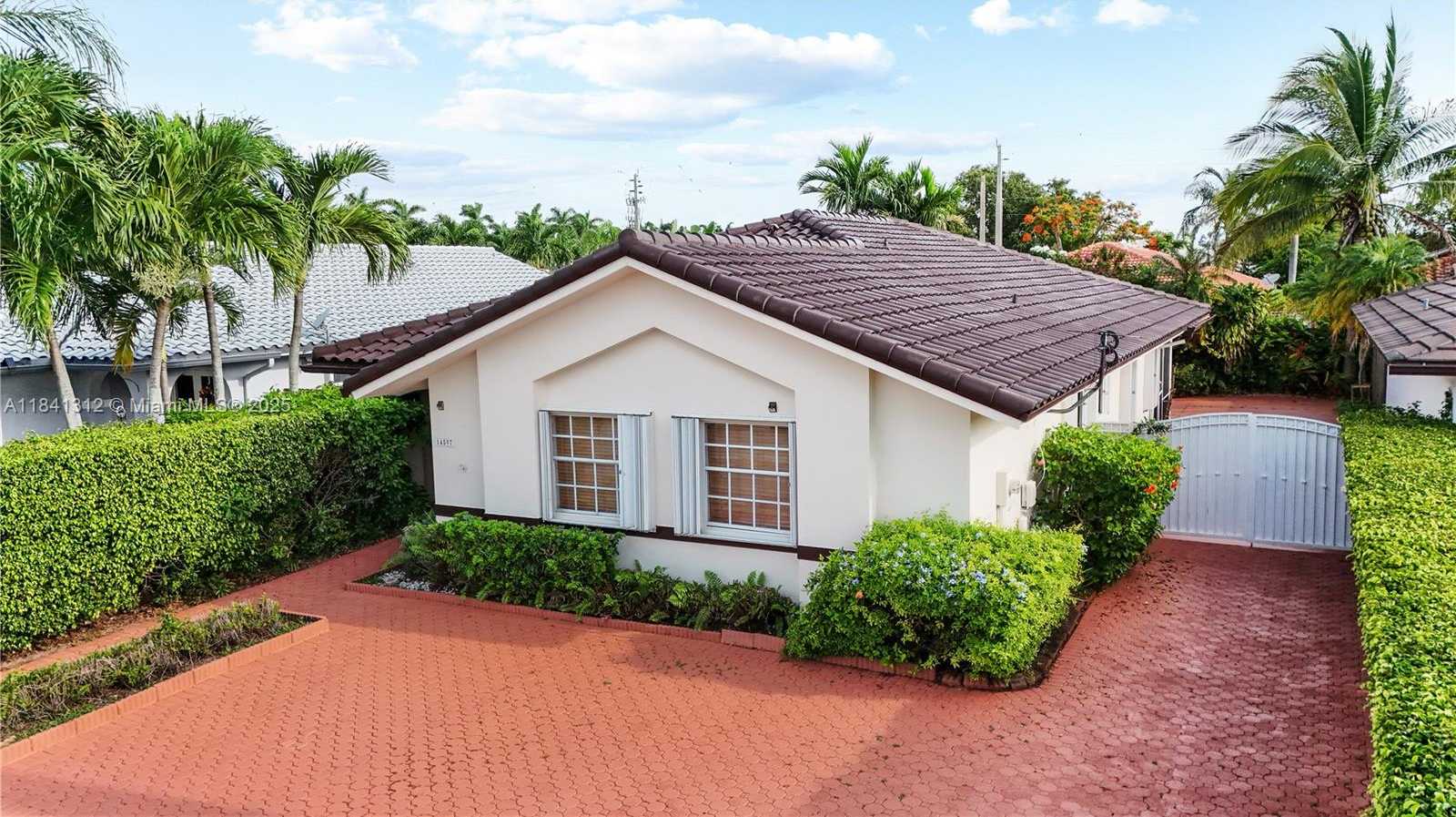 Small Image of 14597 SOUTH WEST 113TH ST, Miami Number 16