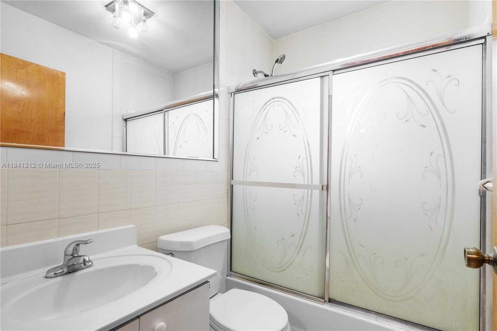 Small Image of 14597 SOUTH WEST 113TH ST, Miami Number 35