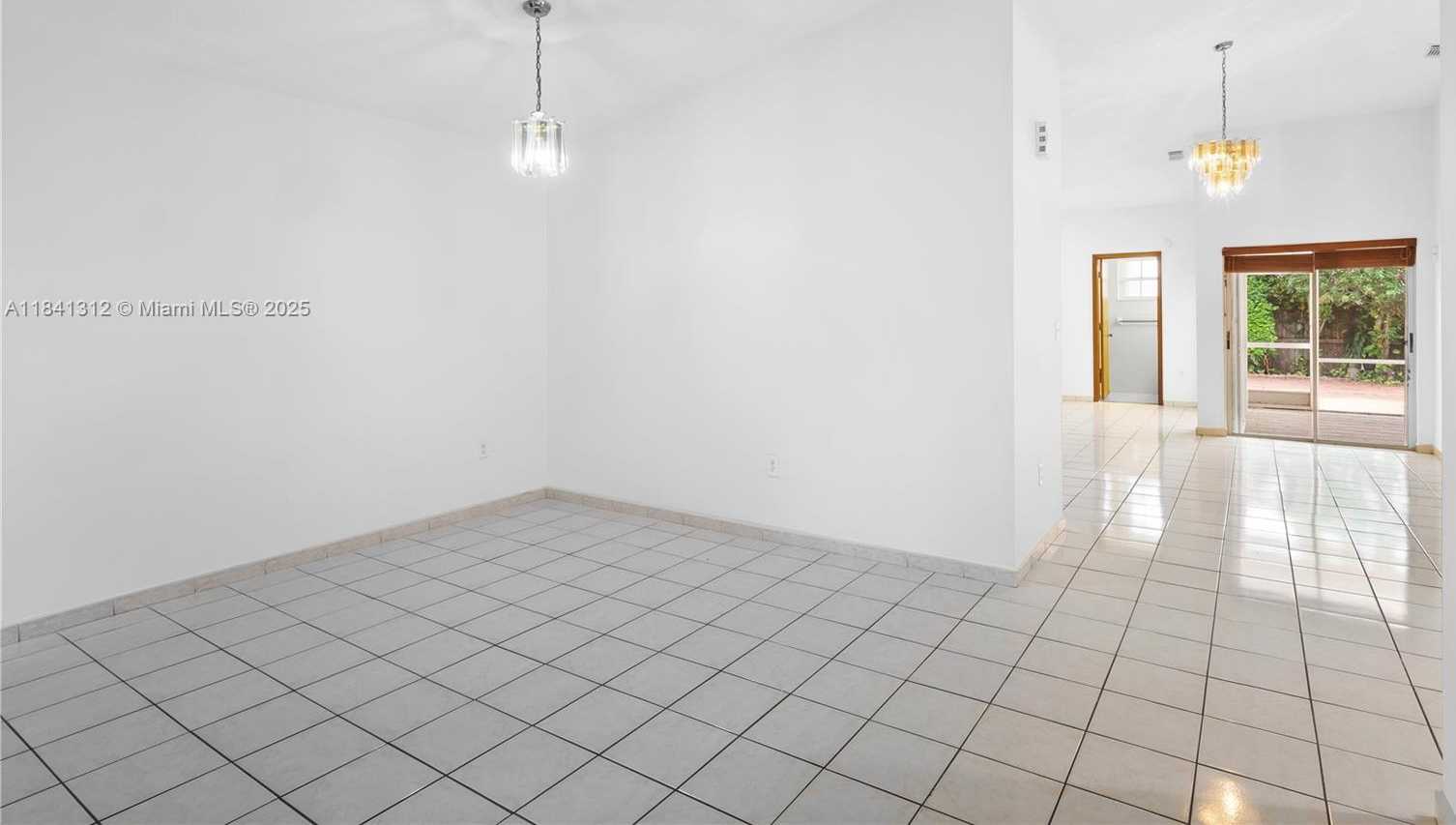 Small Image of 14597 SOUTH WEST 113TH ST, Miami Number 37