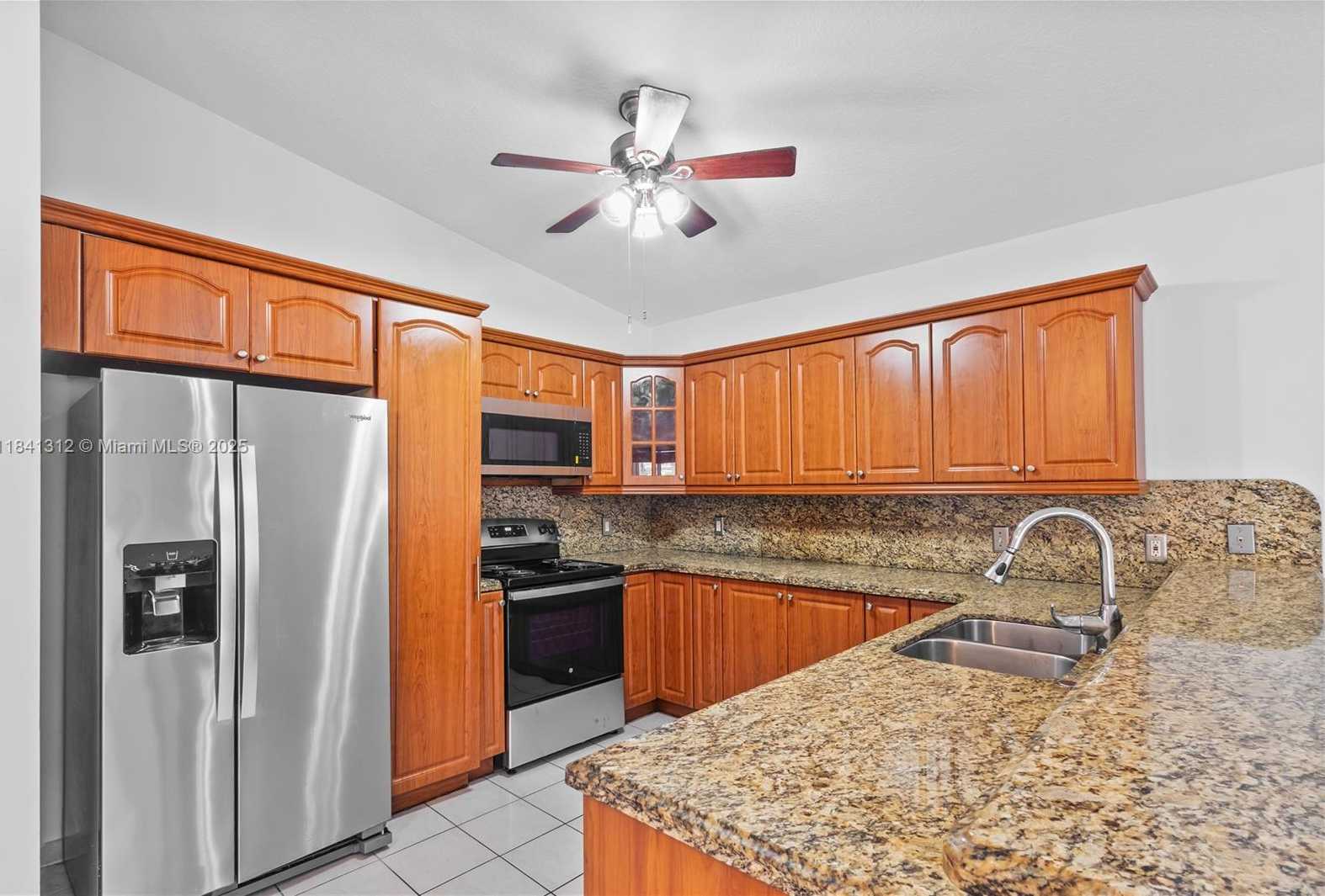 Small Image of 14597 SOUTH WEST 113TH ST, Miami Number 39