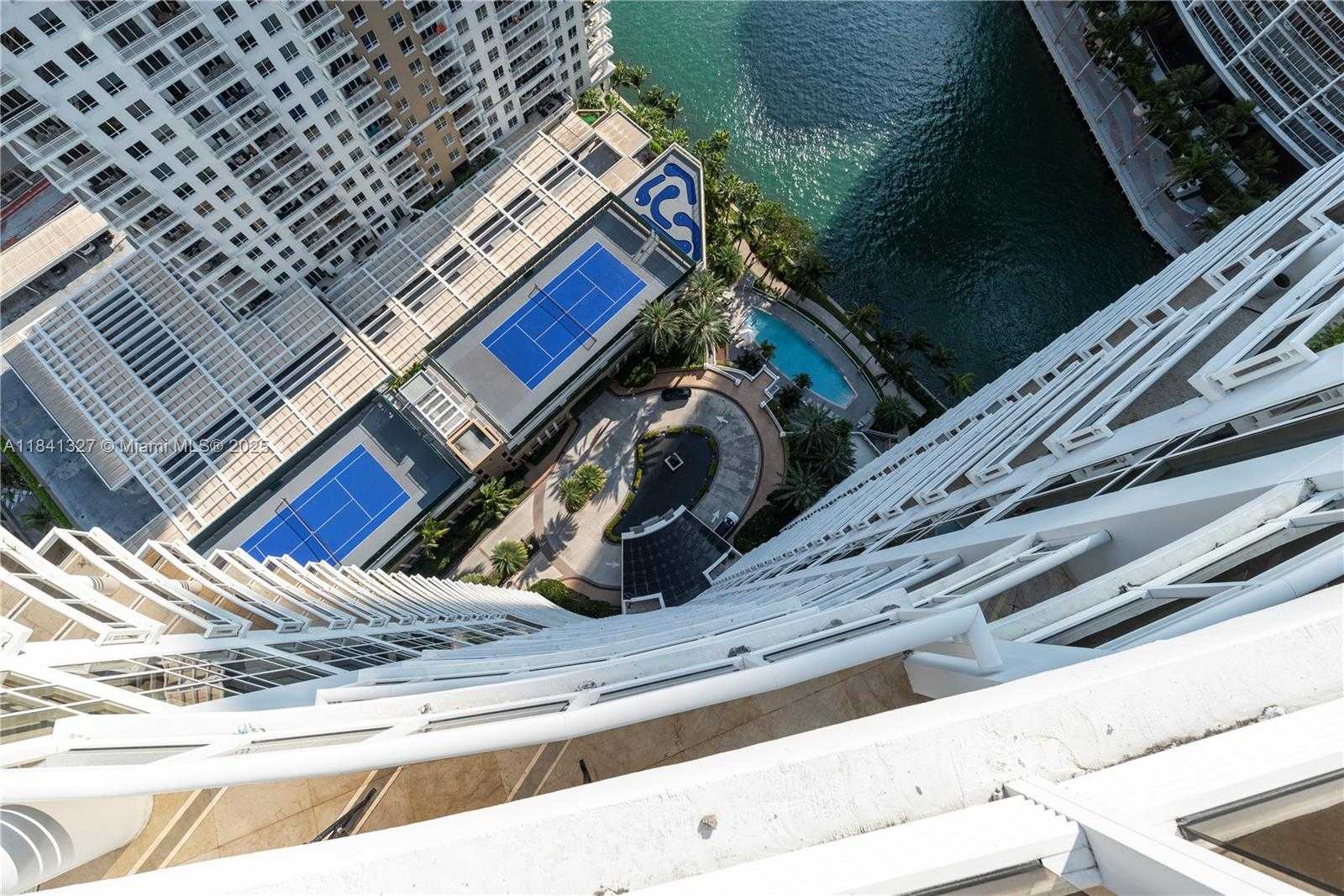 Small Image of 901 BRICKELL KEY BLVD #3301, Miami Number 21