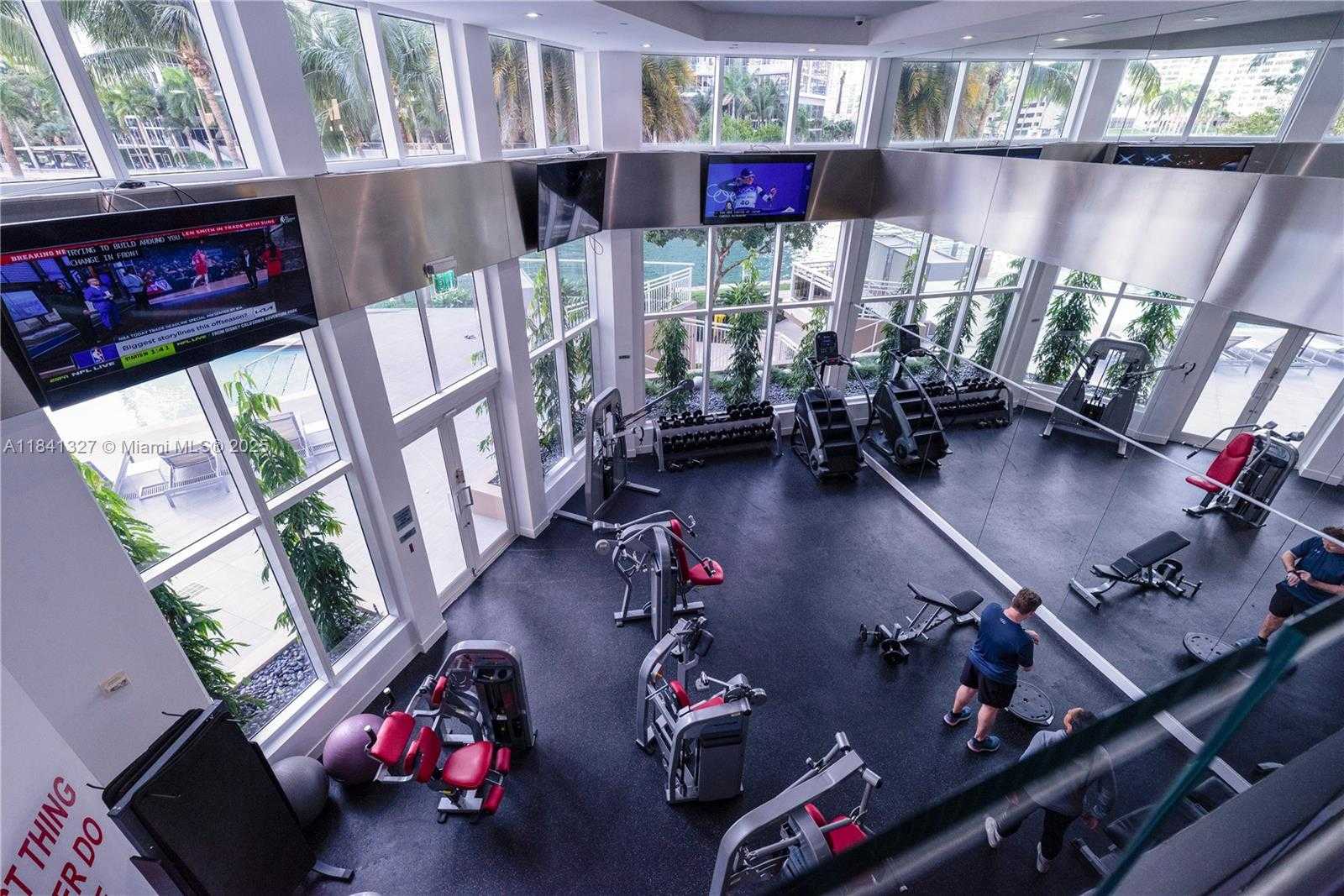 Small Image of 901 BRICKELL KEY BLVD #3301, Miami Number 23