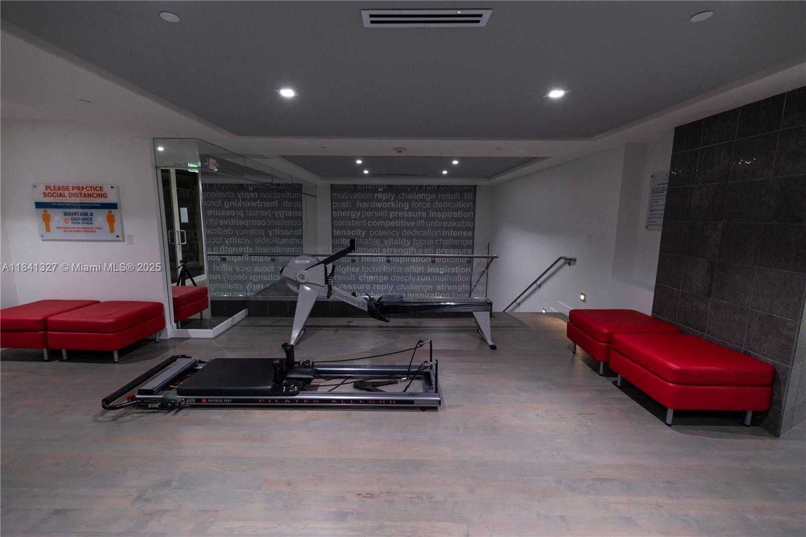 Small Image of 901 BRICKELL KEY BLVD #3301, Miami Number 25