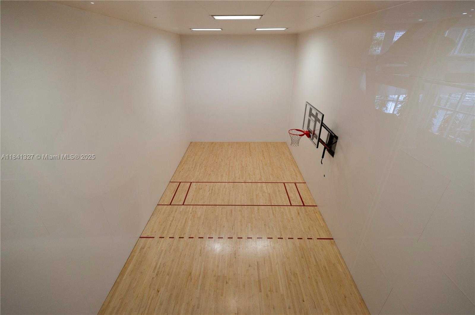 Small Image of 901 BRICKELL KEY BLVD #3301, Miami Number 26