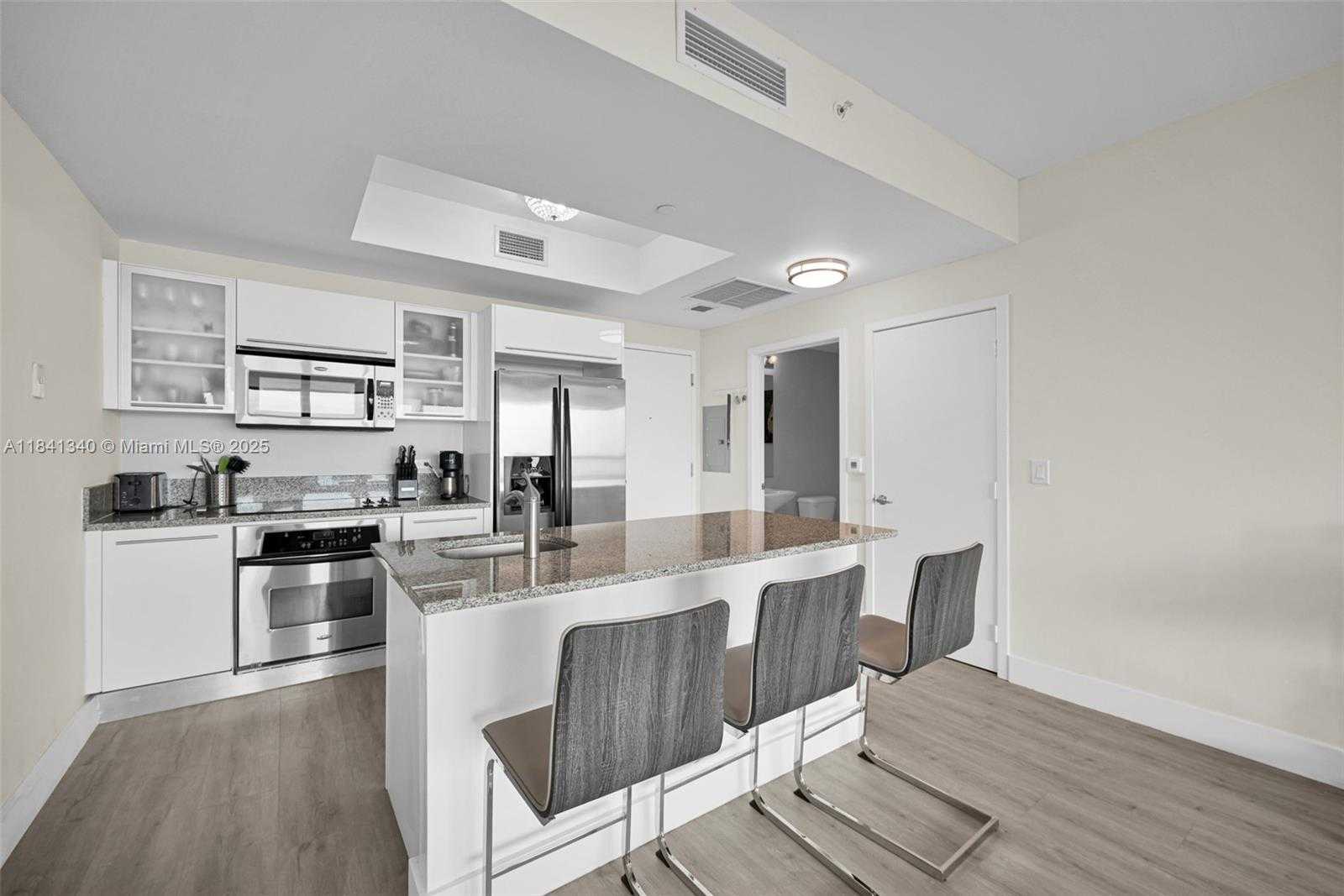 Small Image of 888 BISCAYNE BLVD #4102, Miami Number 5