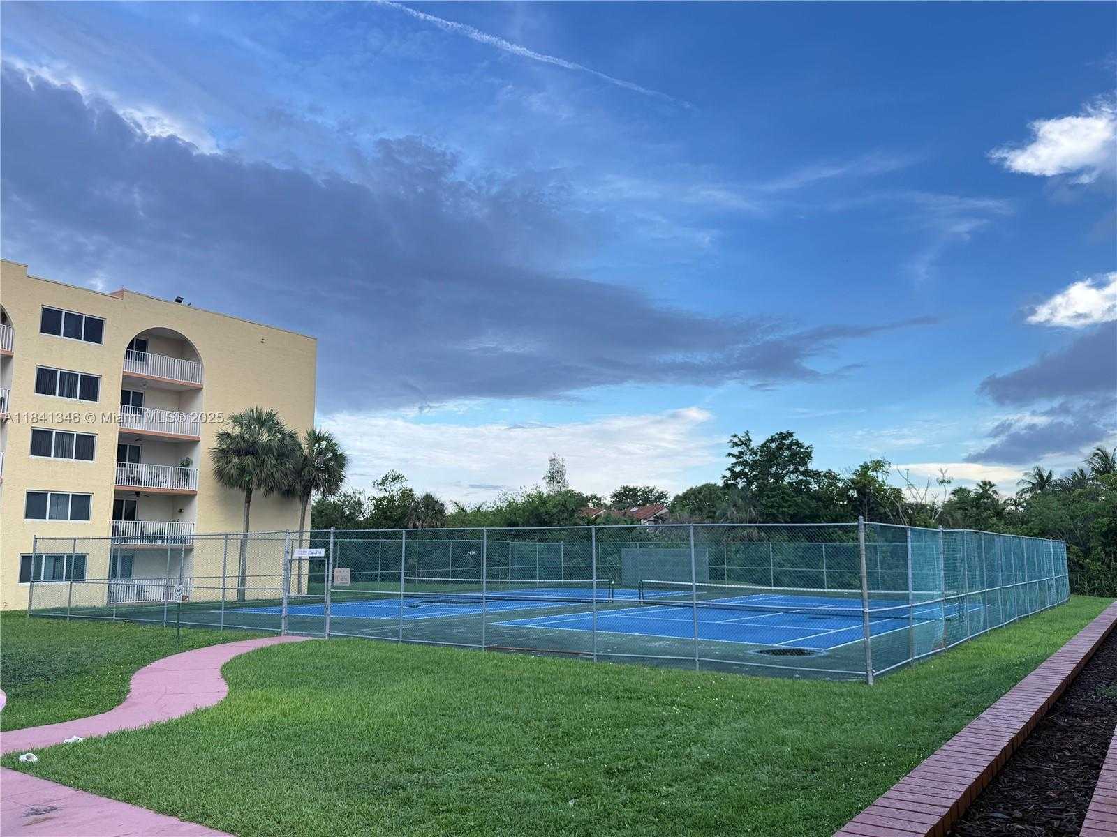 Small Image of 6990 NORTH WEST 186TH ST #4-215A, Hialeah Number 14