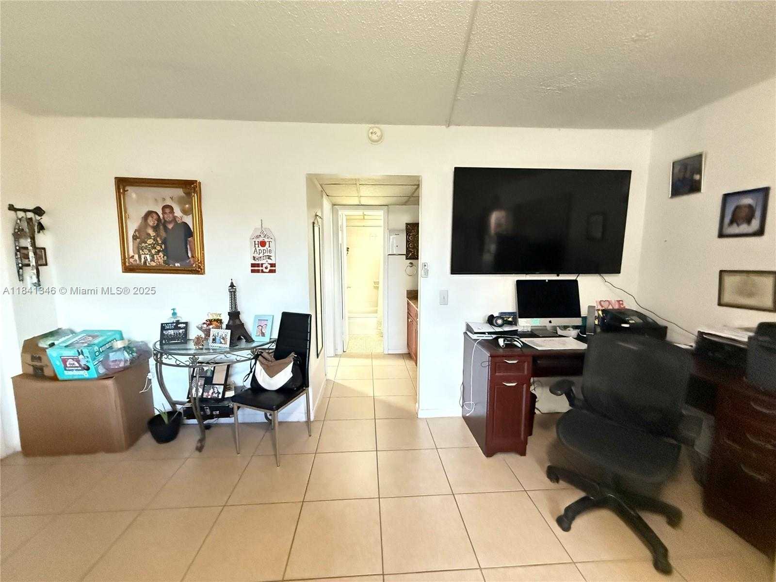 Small Image of 6990 NORTH WEST 186TH ST #4-215A, Hialeah Number 7
